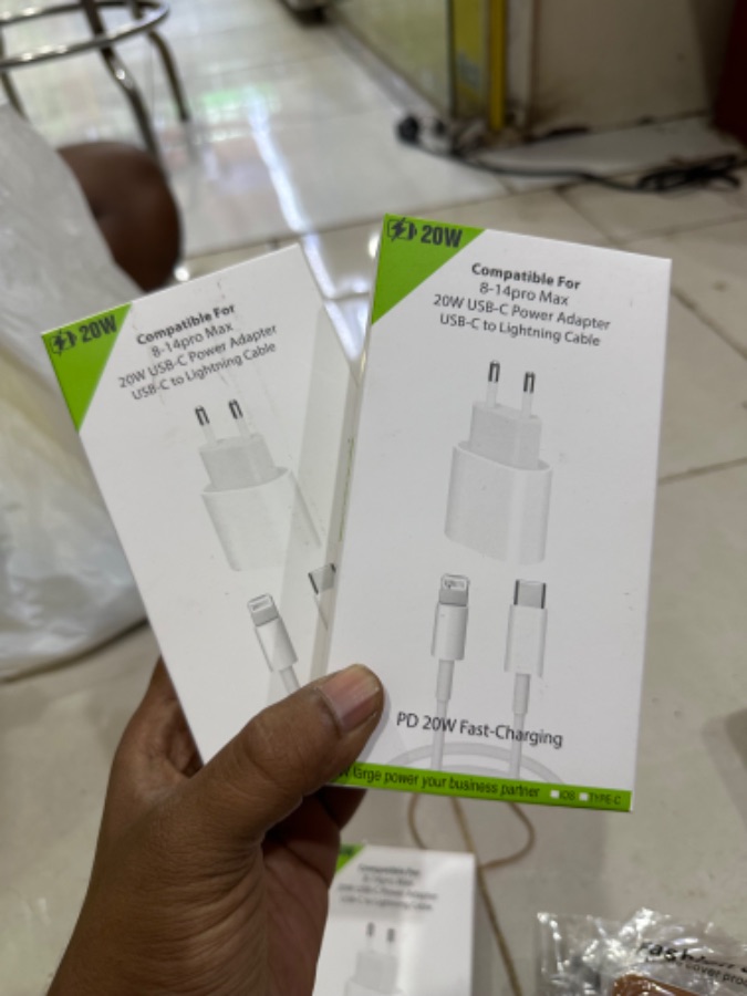 CHARGER IPHONE 20watt (DE)