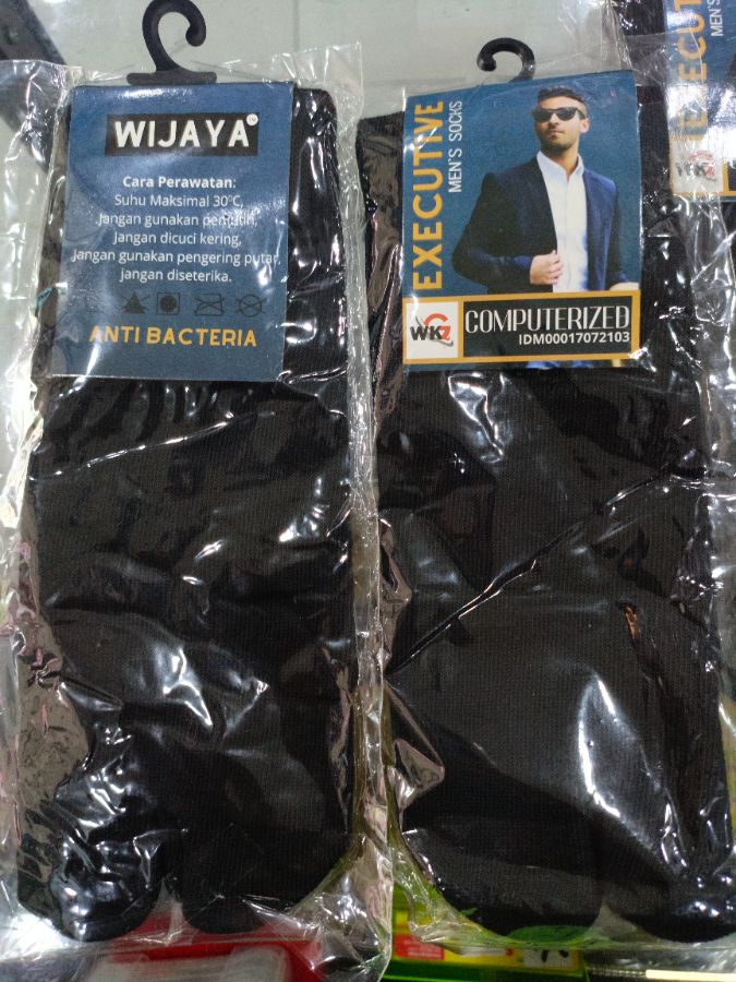 *KK jempol hitam wijaya