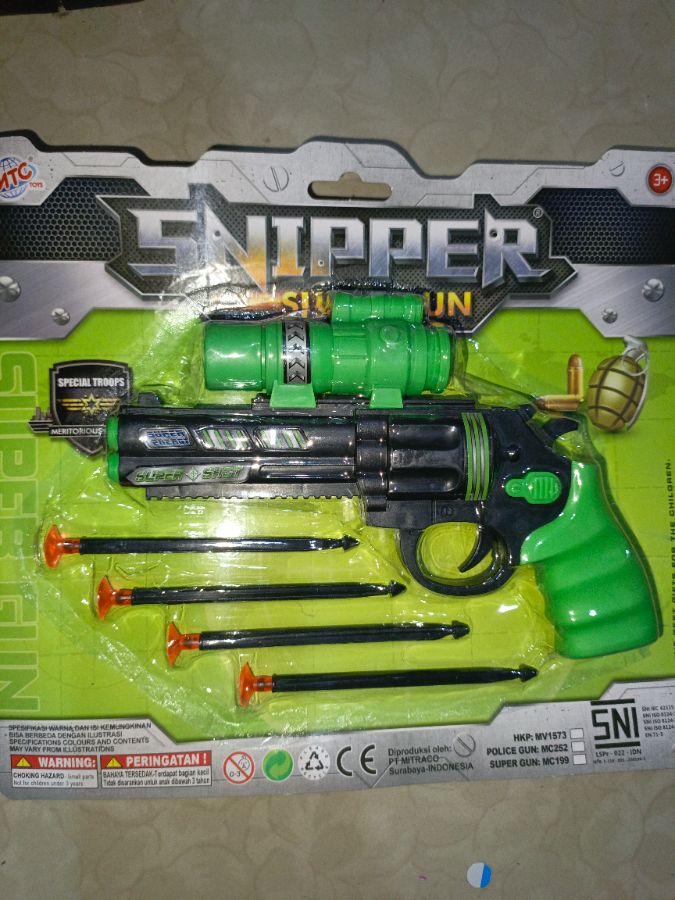 *Snipper pistol 4 peluru