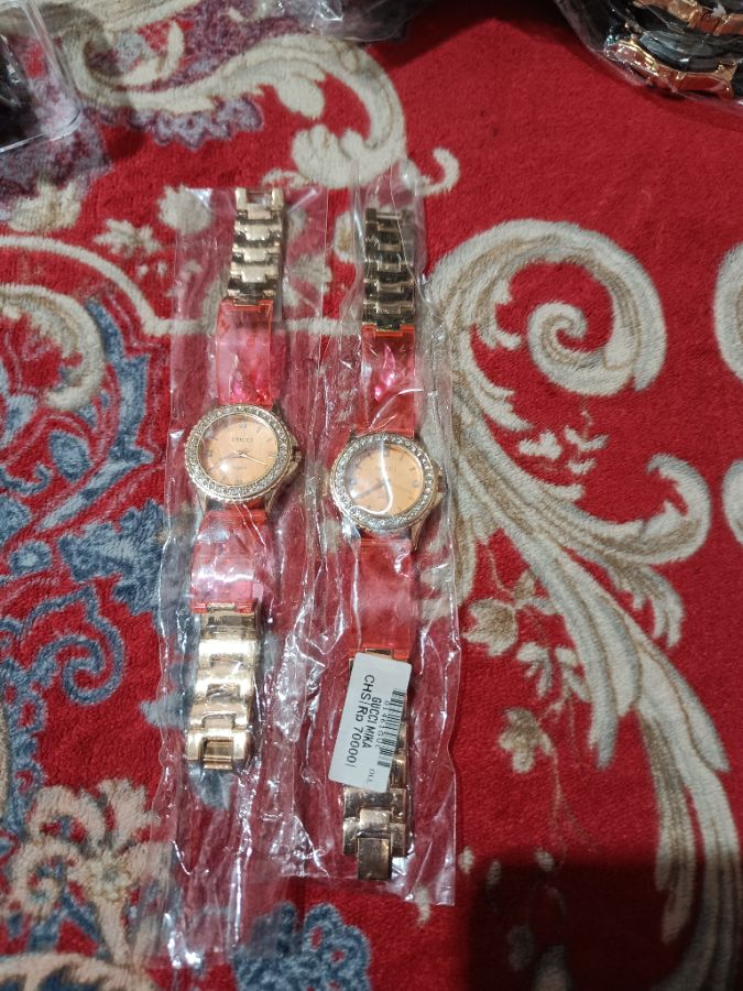 Jam Gucci mika permata