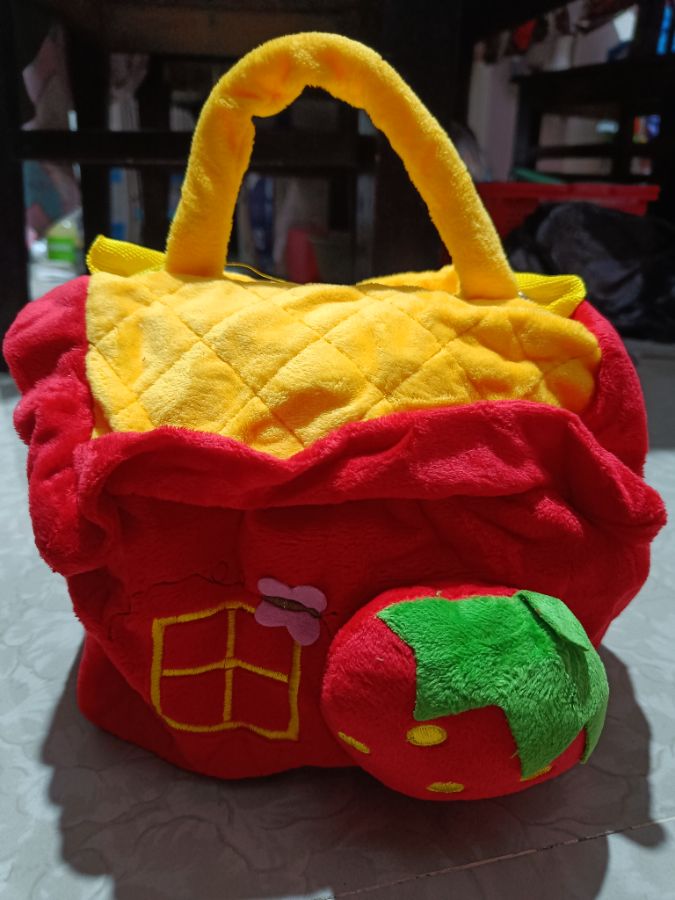 Tas paud strawbery