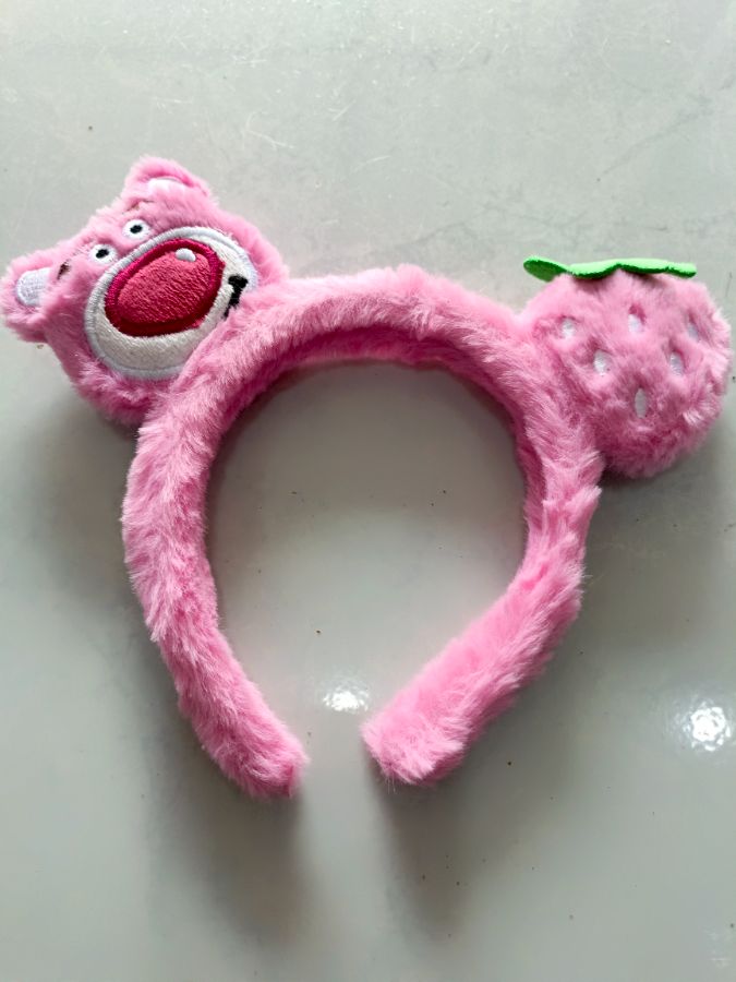 Bando bulu boneka berry