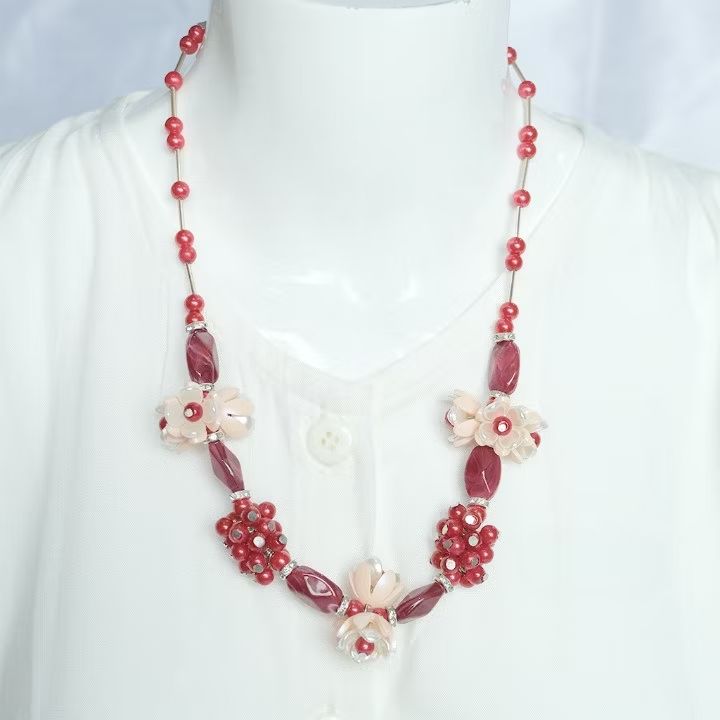 Kalung Bunga Permata 