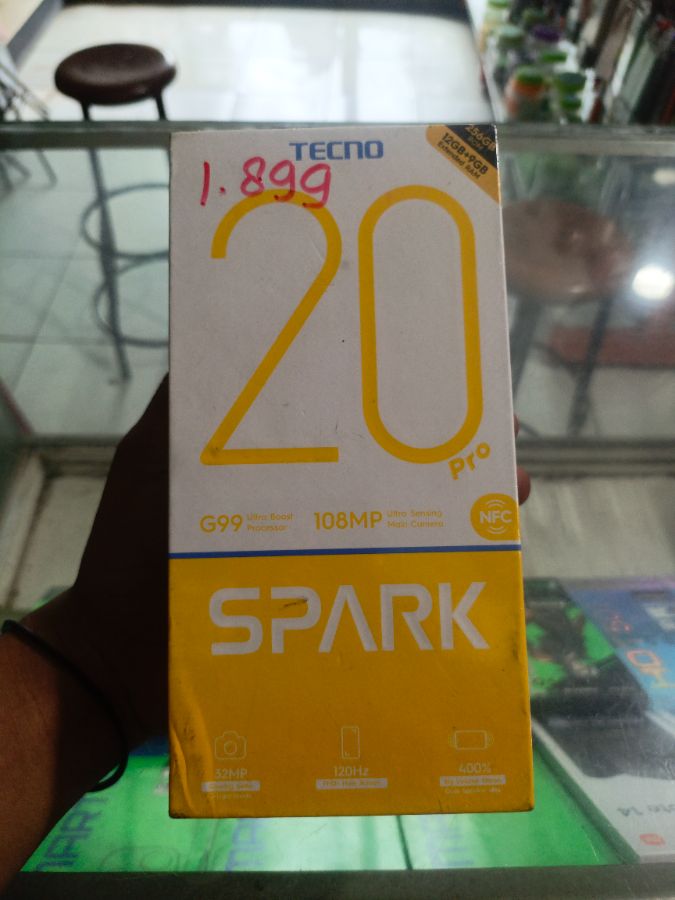 SPARK 20 PRO 12/256
