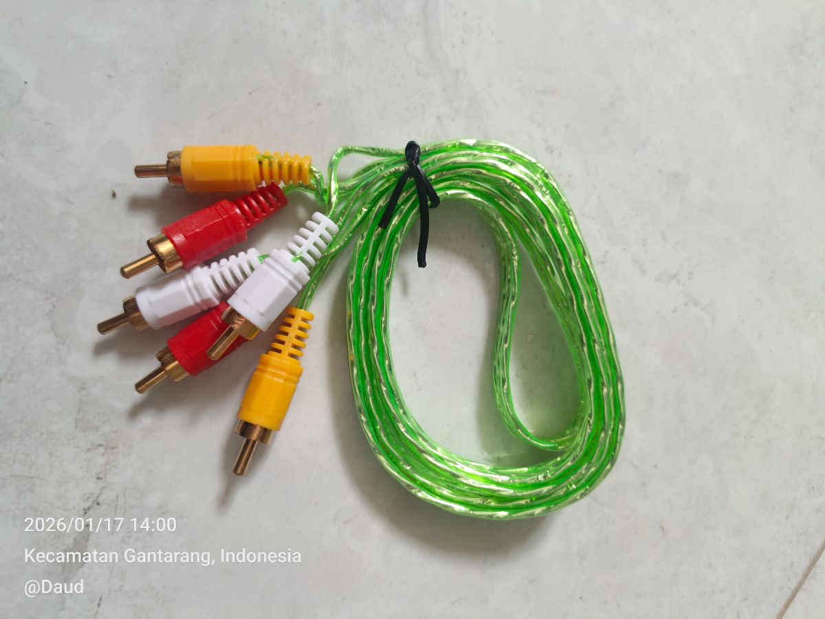 Kabel RCA 3-3 warna