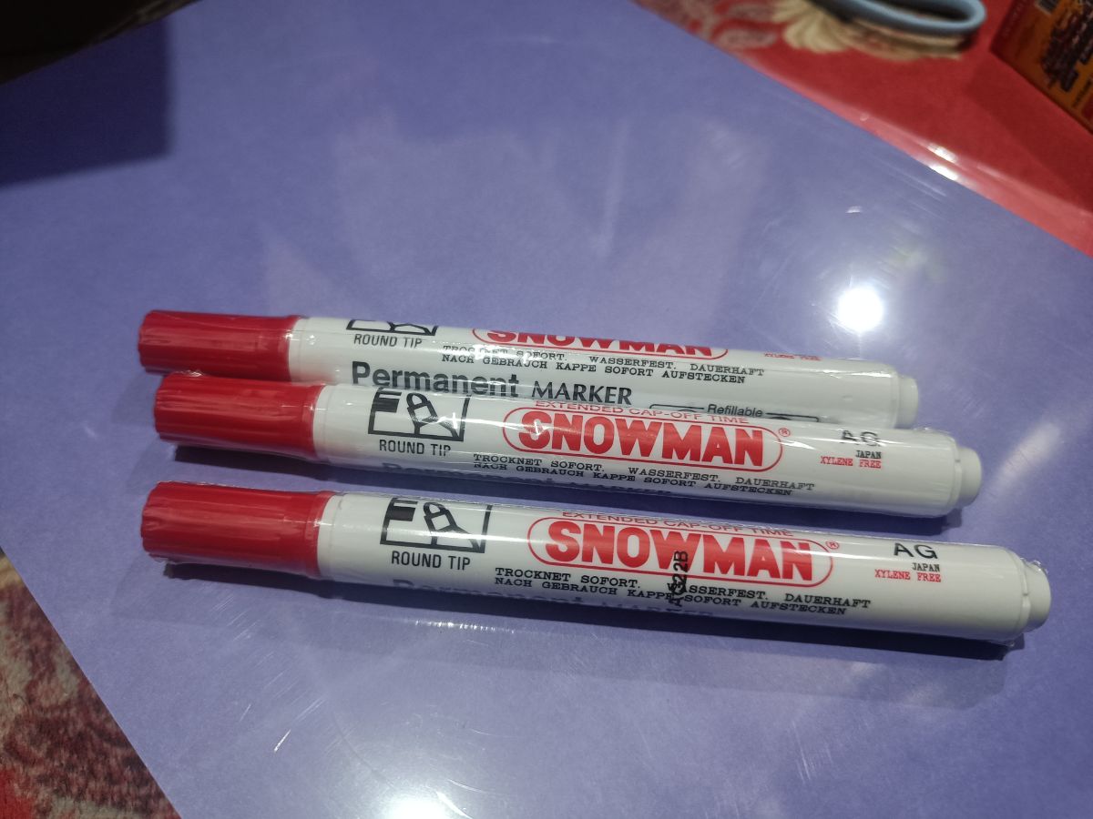 Spidol snowman permanent merah