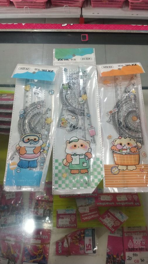 Mistar set akrilik campur