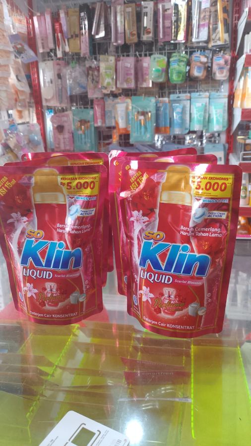 So klin cair merah 215ml