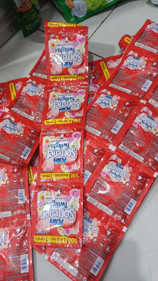 SoKlin softener twilight merah