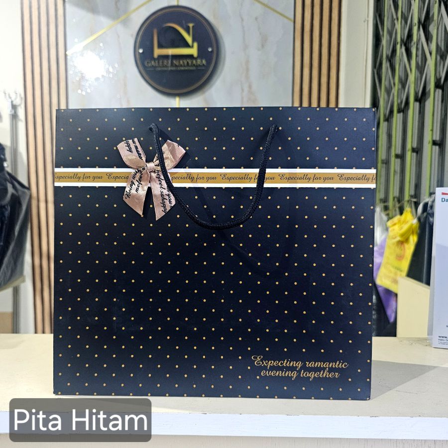 Paperbag - PITA HITAM
