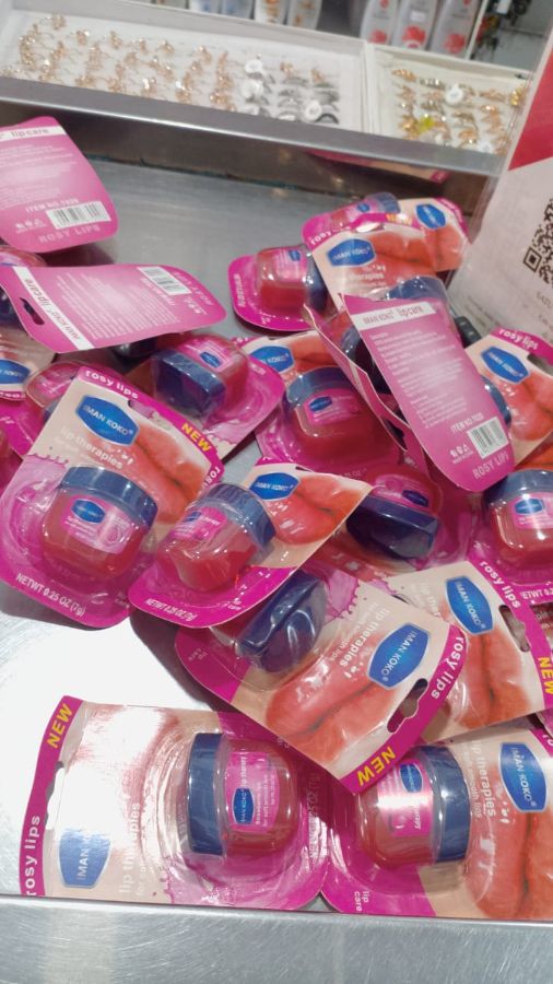 Lip therapy iman Koko rosy