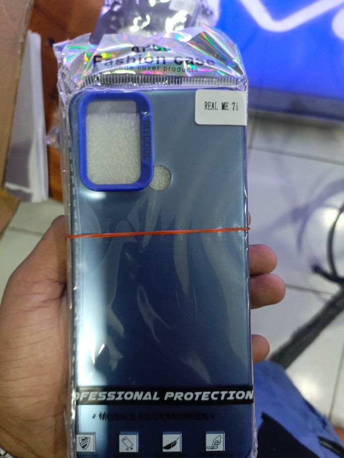 C.K realme 7i