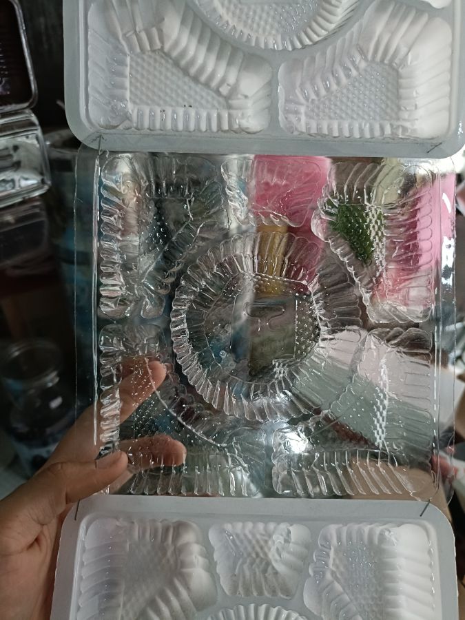Mika Lauk 18cm sekat 6 Bulat Bening 