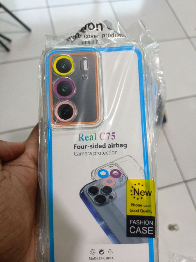 C. B REALME C75
