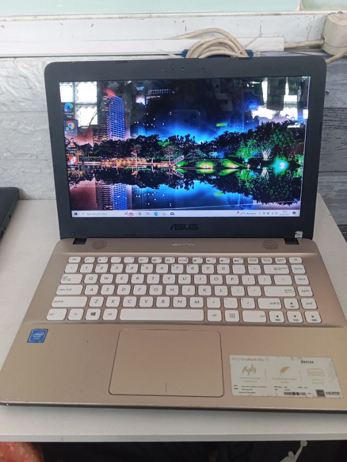 Asus X441M