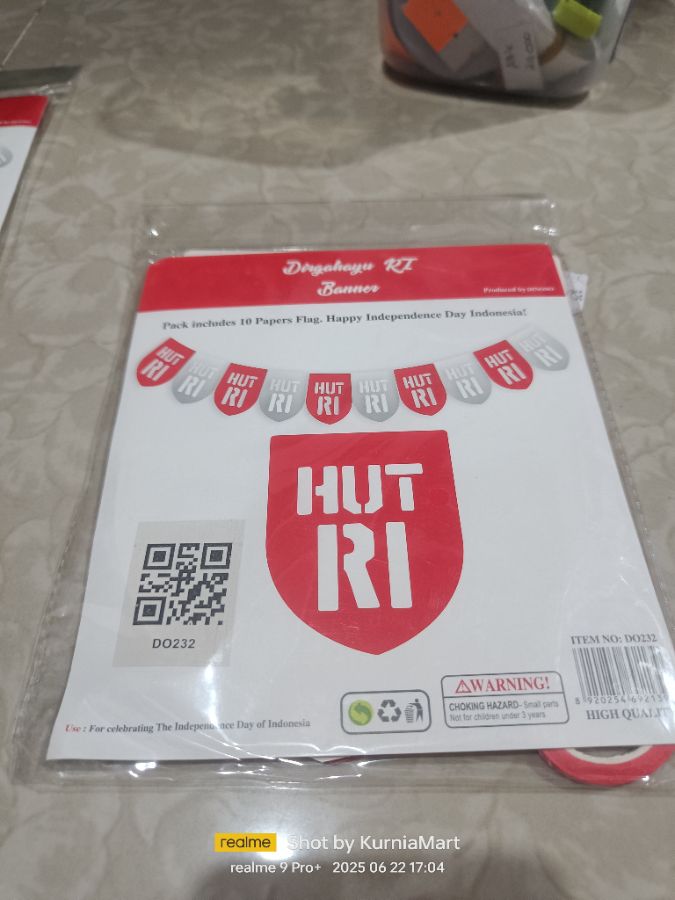 Bendera tali kertas HUT RI