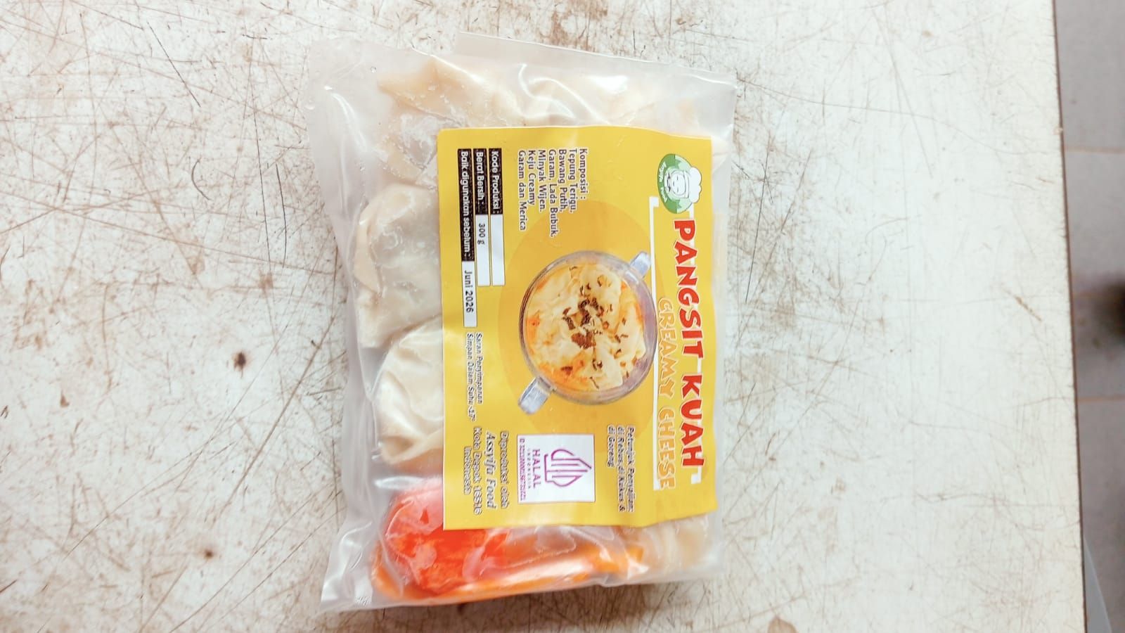 Pangsit kuah creamy cheese 