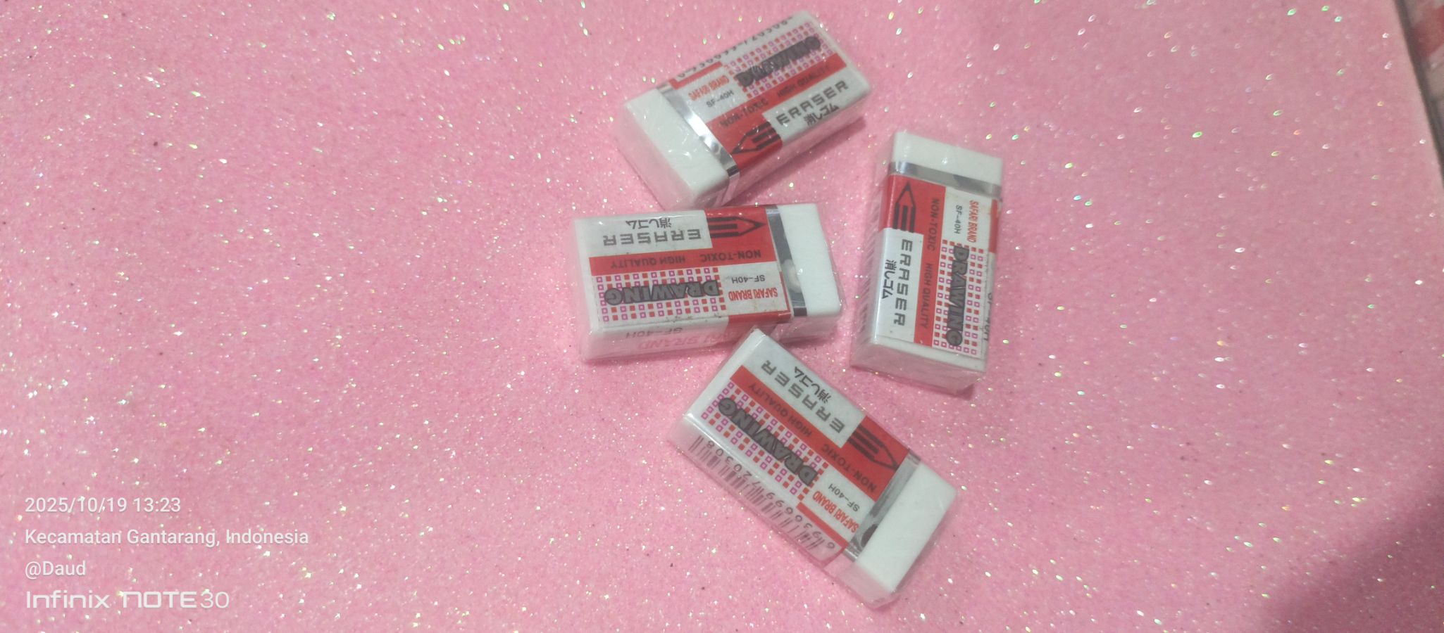 Penghapus pensil