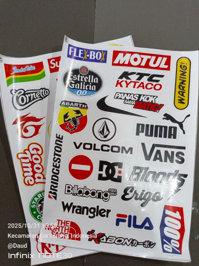 Stiker campur