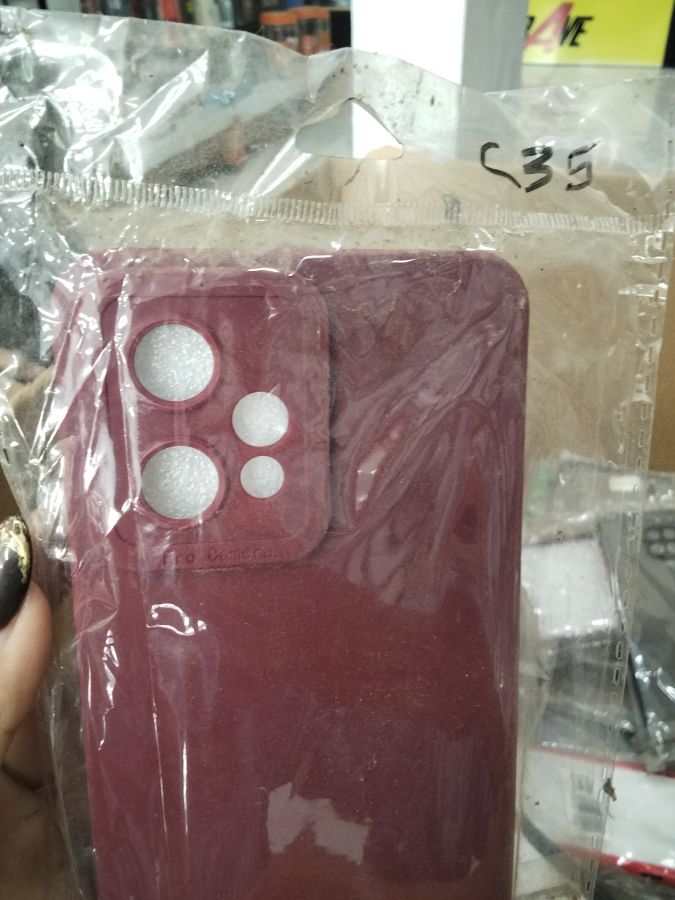 Realme C35