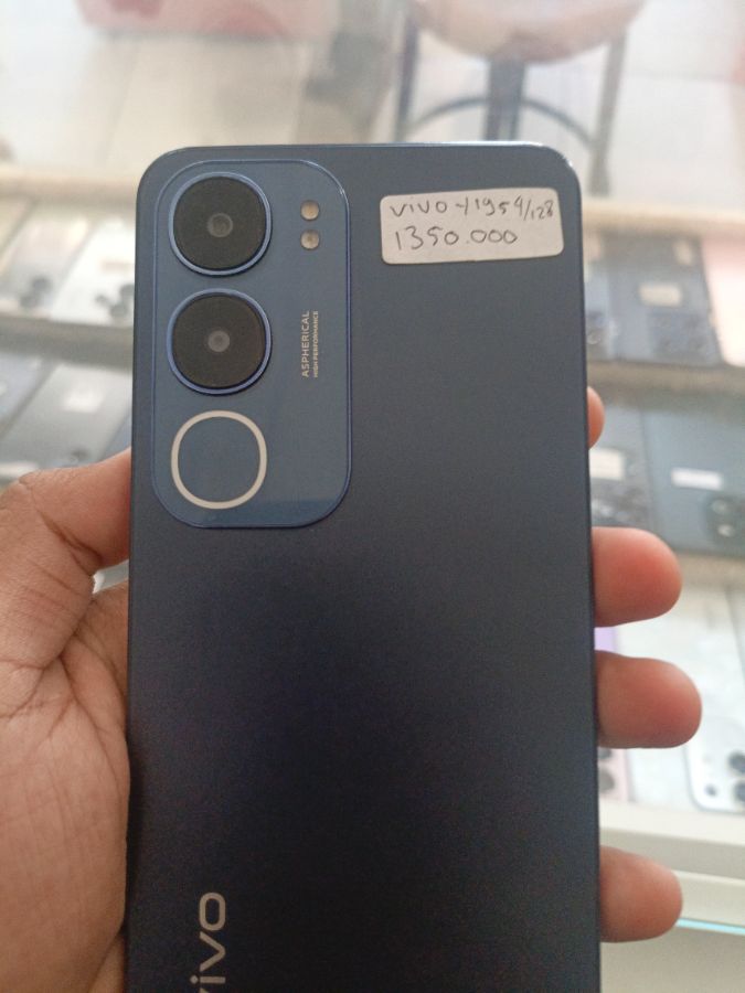 VIVO Y19S 4/128