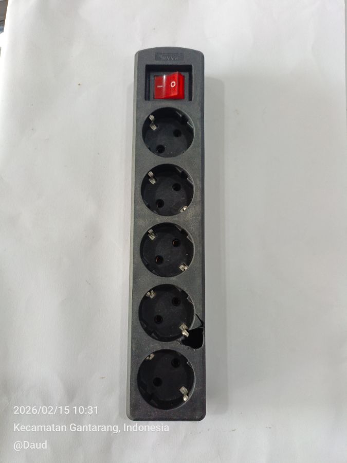 Stop kontak saklar 5L