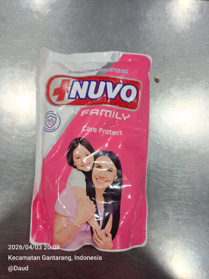 Sabun cair nuvo family 400ml