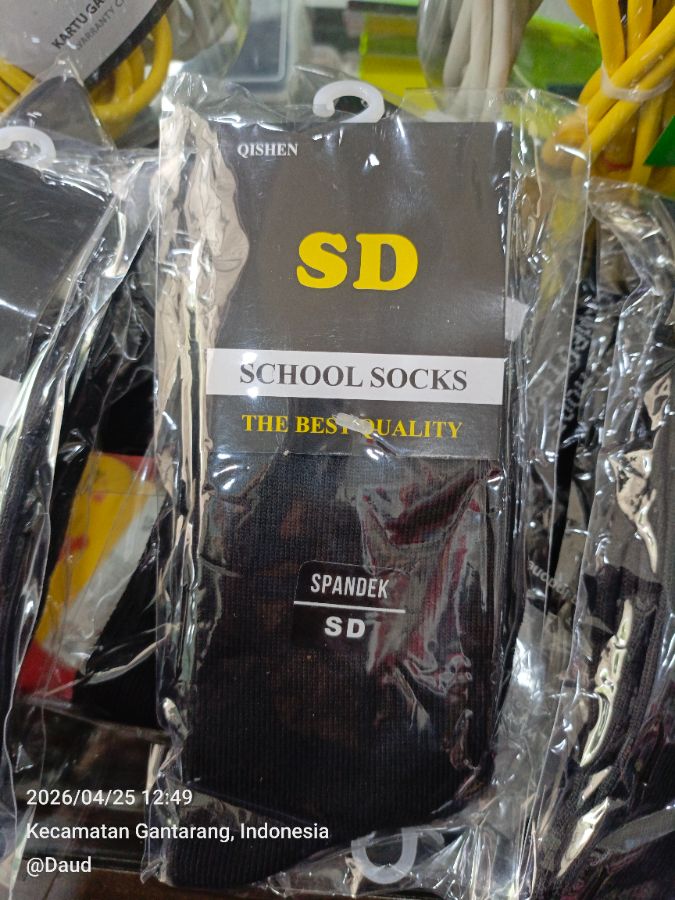 Kk Qishen SD hitam polos