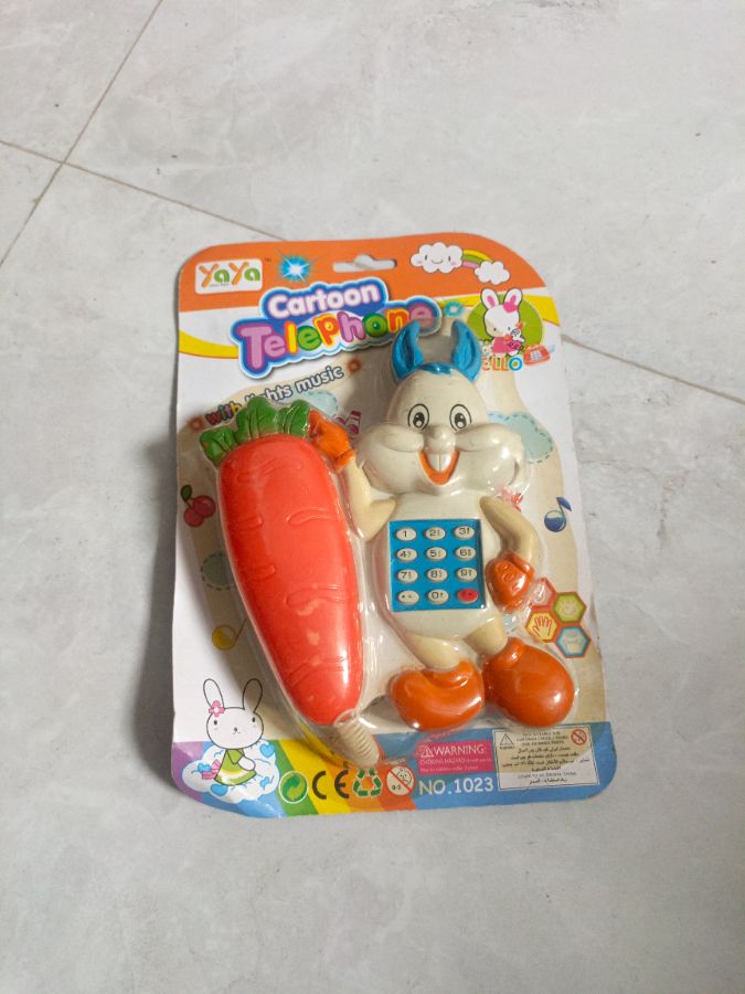 Cartoon telephone worteo