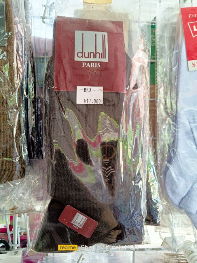 Kaos kaki kantor dunhill