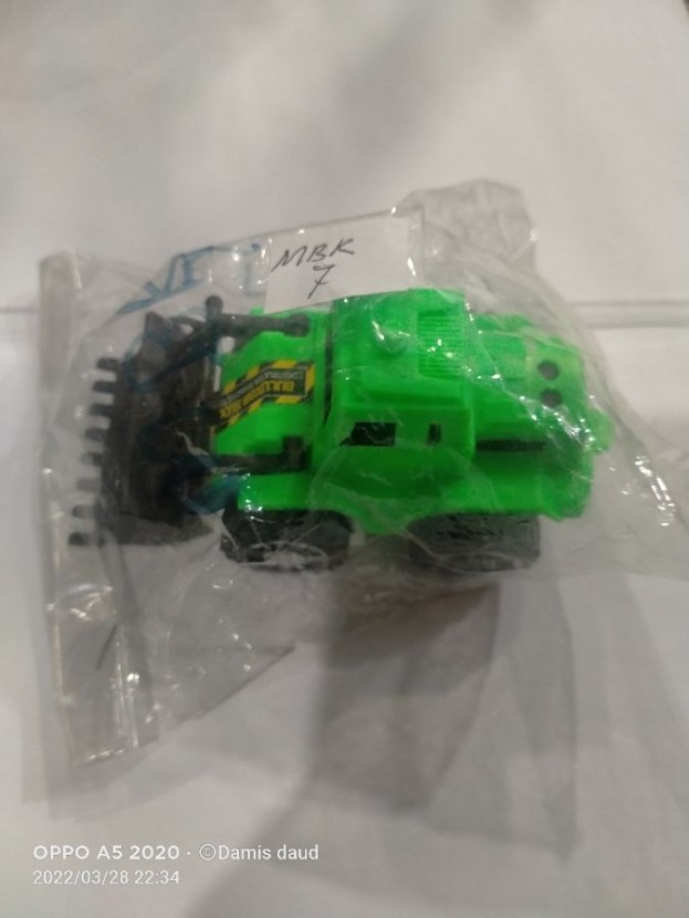 *Tembak air/mobil kecil