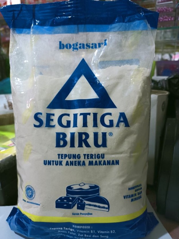 Terigu segitiga biru