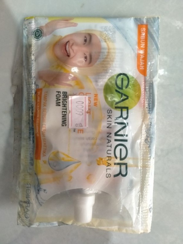 Garnier light foam