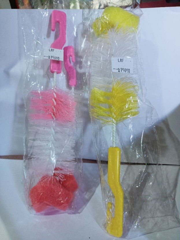 Sikat botol susu isi 2
