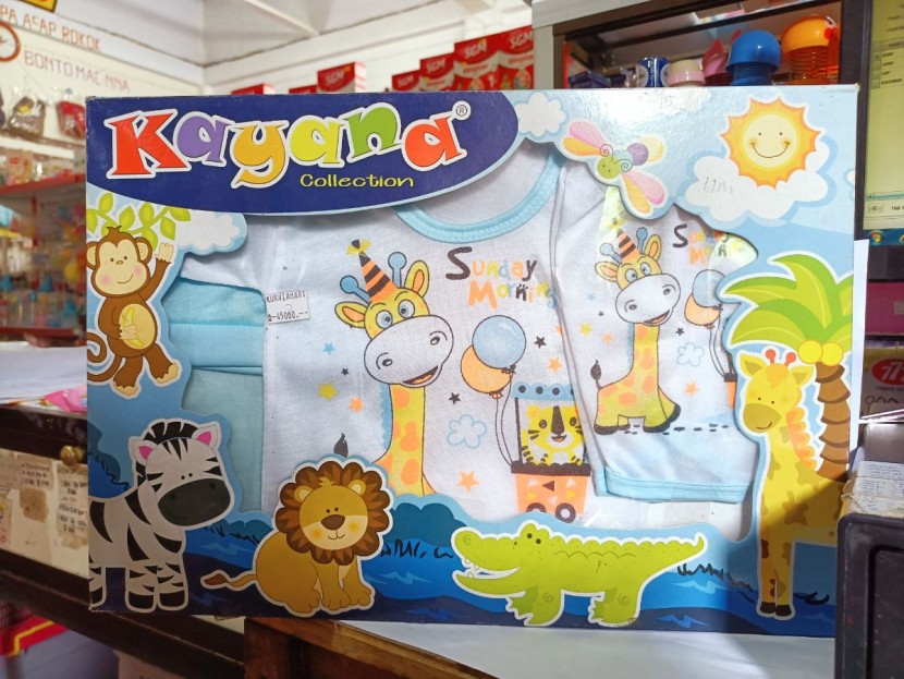 Set baju baby kayana