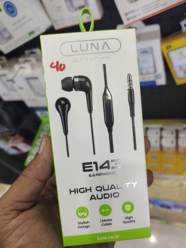 LUNA E143