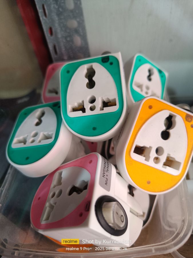Steker kaki 3+saklar SNI