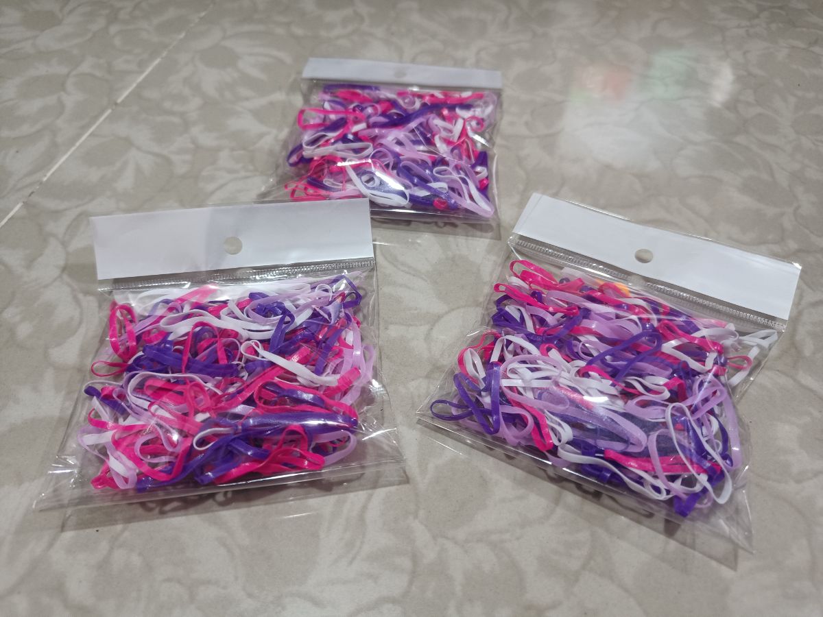 Ikat karet warna bungkus 