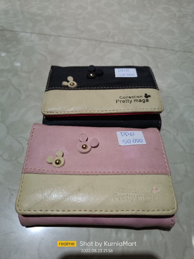 DOMPET 