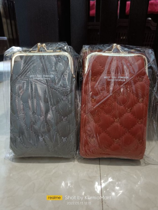 TAS/DOMPET FOREVER YOUNG