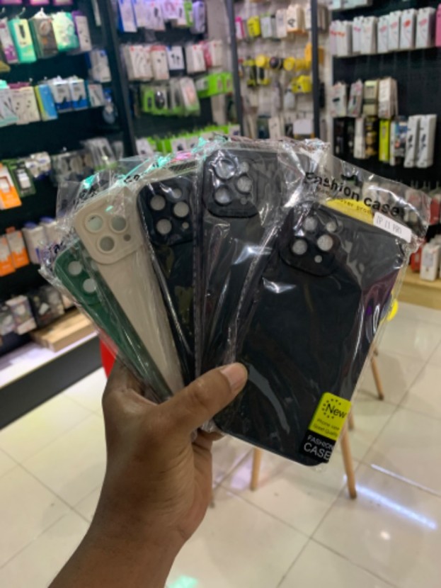 AERO POLOS NEW IPHONE 11 PRO