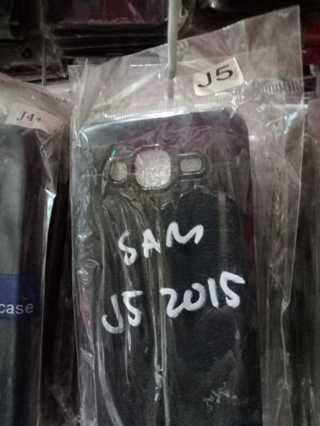 SAMSUNG J5 2015