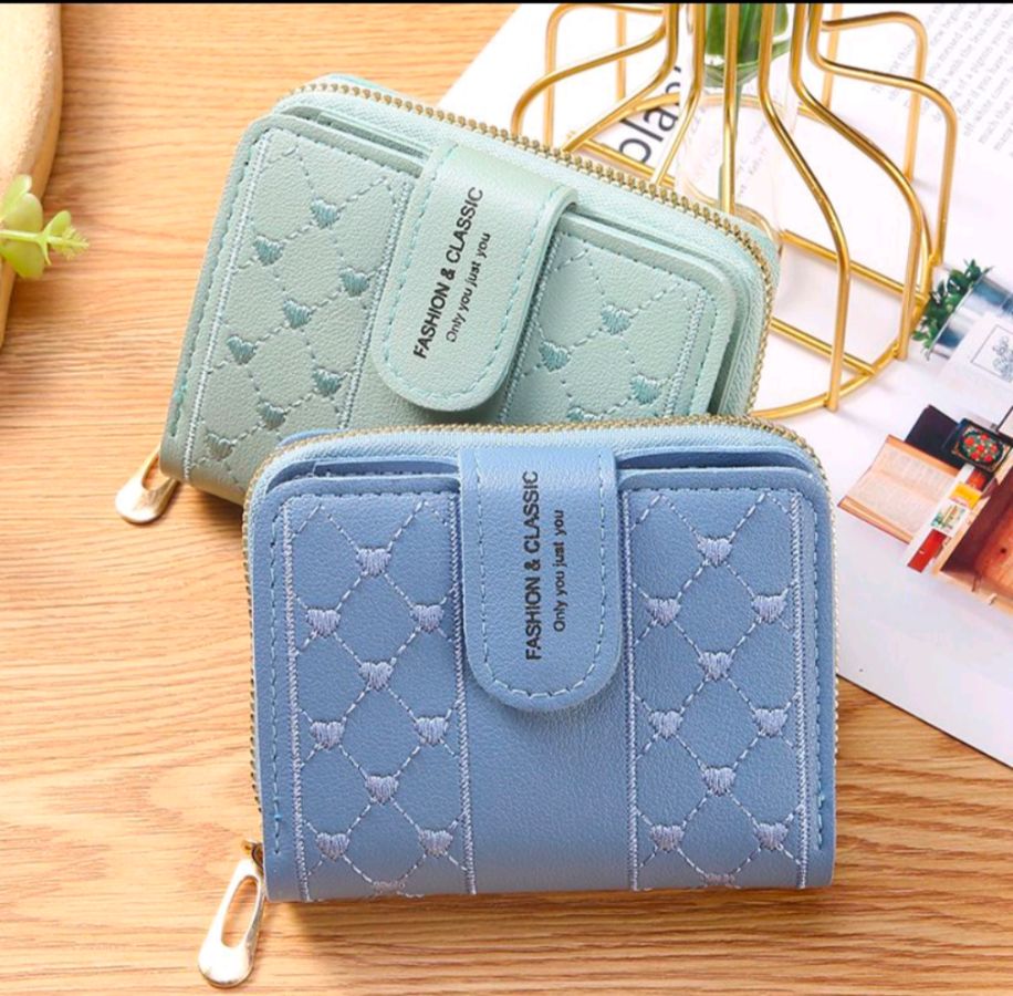 DOMPET CEWEK KANCING