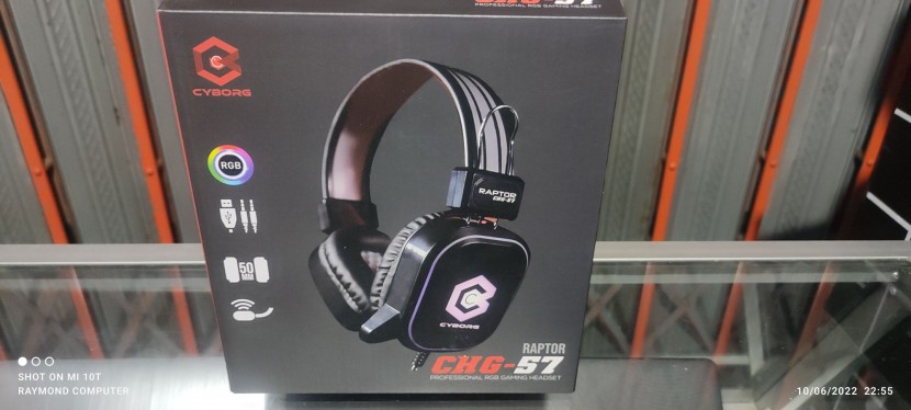 Cobra CHG - 57