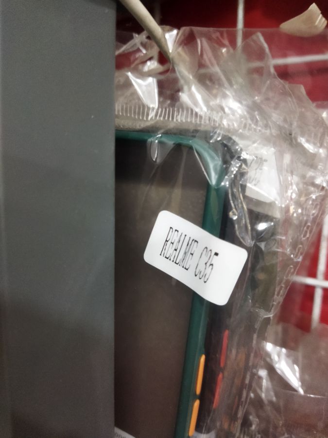 AERO REALME C35
