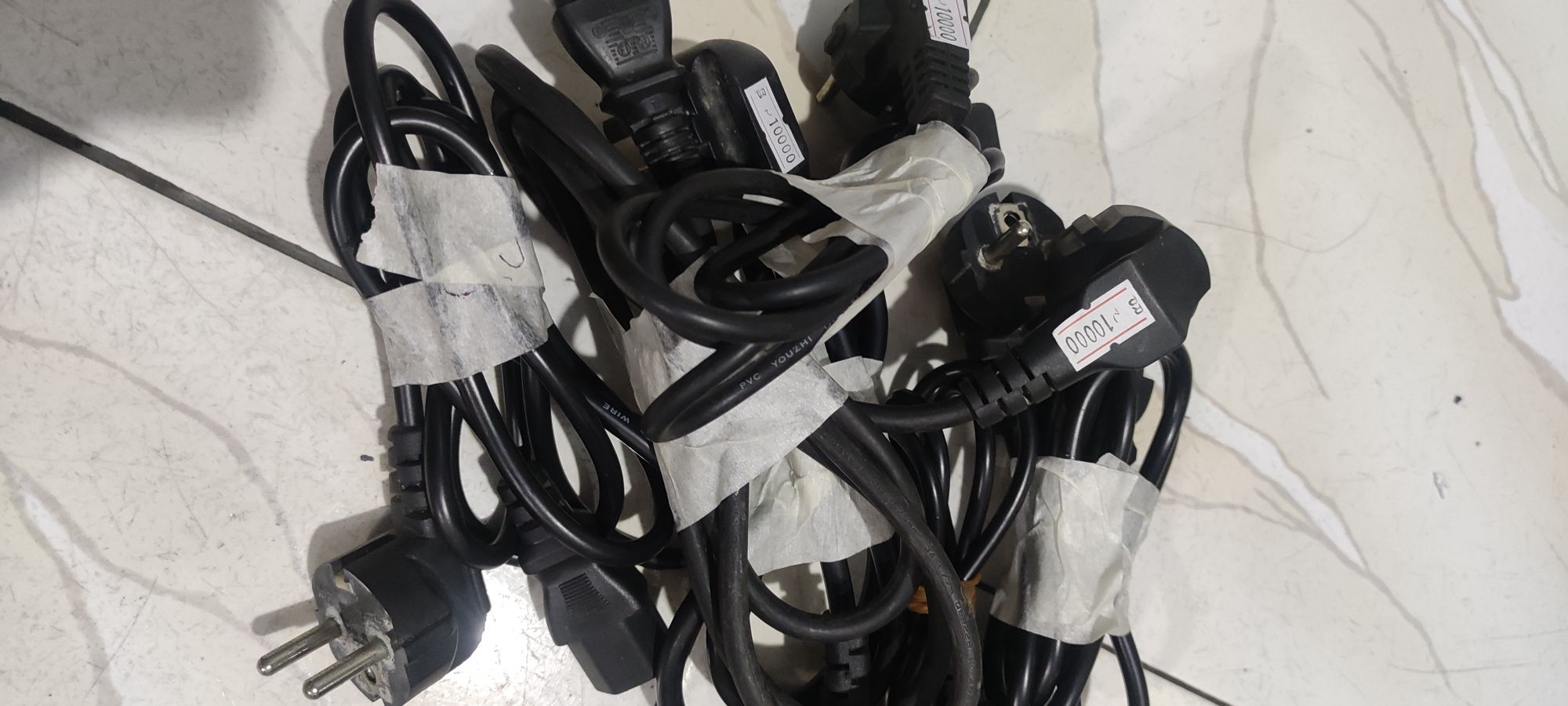 Kabel Power PC seken 