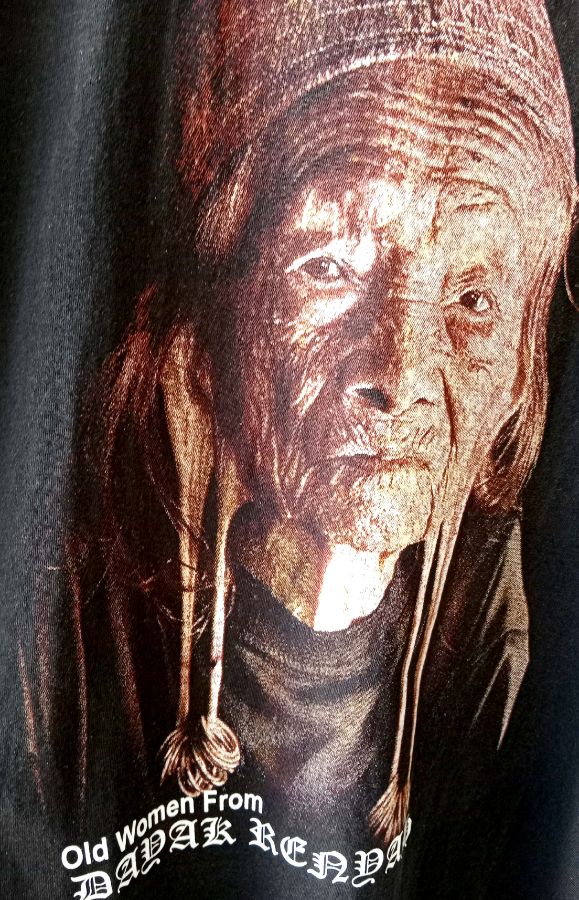KAOS LANGKAR LENGAN PENDEK
