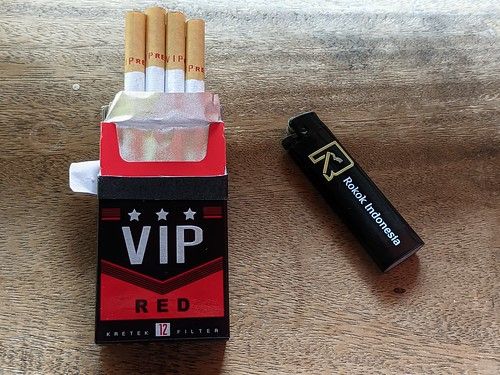 VIP RED 12