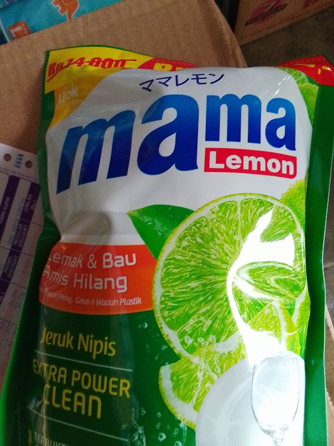 Mama Lemon Pouch 680ML