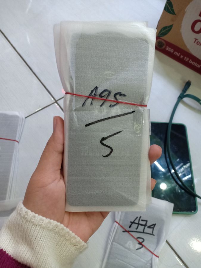 OPPO A95